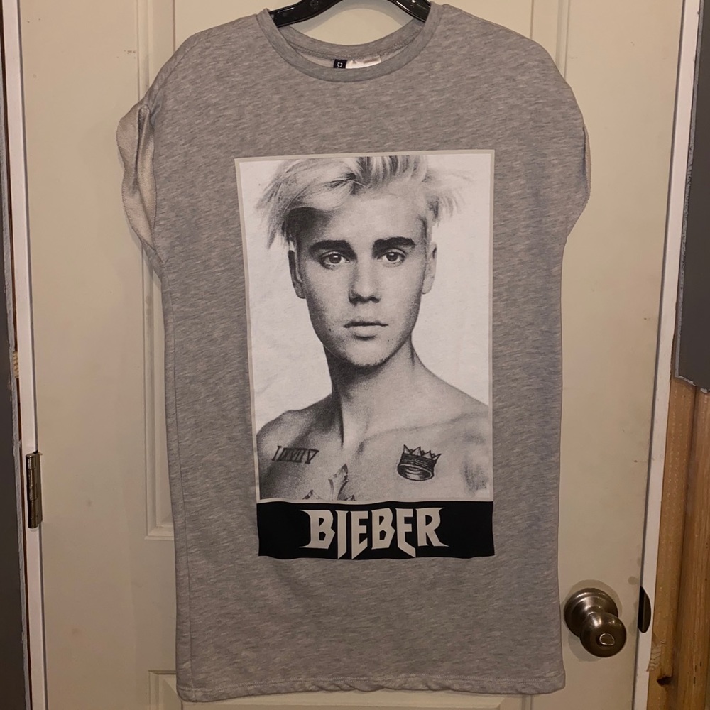 JB oversized shirt